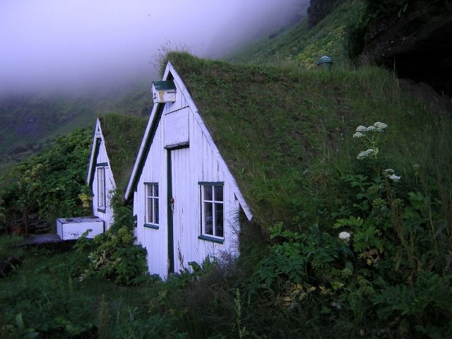 cabin sod roof houses in Iceland