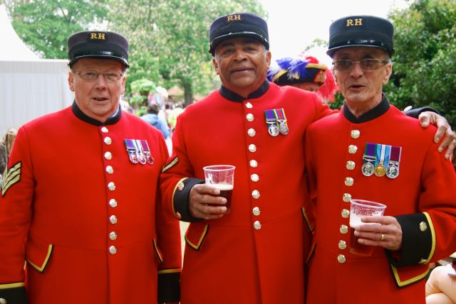 chelsea show pensioners